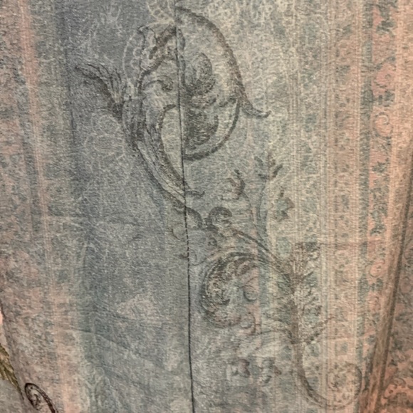 Cute little jumper and a Boho print size extra large blues turquoise muted color - Picture 4 of 9